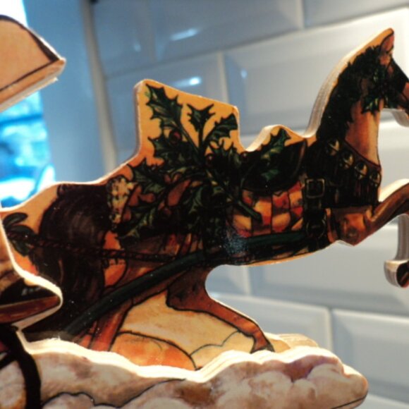 vintage Christmas wooden pull string ornament - Picture 4 of 4